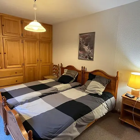 Apartament Lumineux Proche Telecabine Linga, Balcon Et Garage - Fr-1-693-90